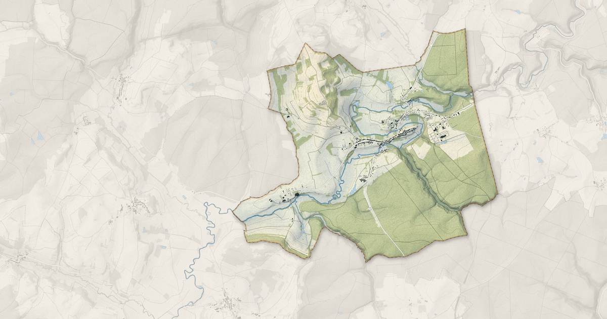 Portrait cartographique de Monthureux-sur-Saône : relief, eau, forêts, bâti et voies, calculés à partir des données de l'IGN
