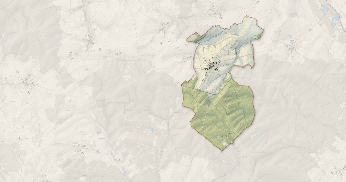 Portrait cartographique de Moyemont : relief, eau, forêts, bâti et voies, calculés à partir des données de l'IGN