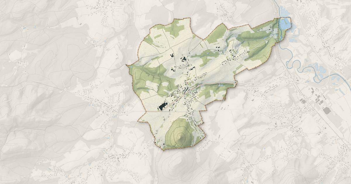 Portrait cartographique de Nompatelize : relief, eau, forêts, bâti et voies, calculés à partir des données de l'IGN