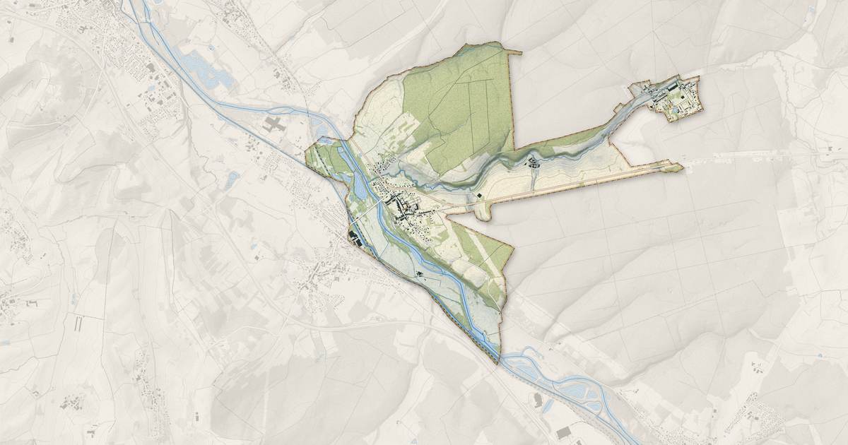 Portrait cartographique de Portieux : relief, eau, forêts, bâti et voies, calculés à partir des données de l'IGN