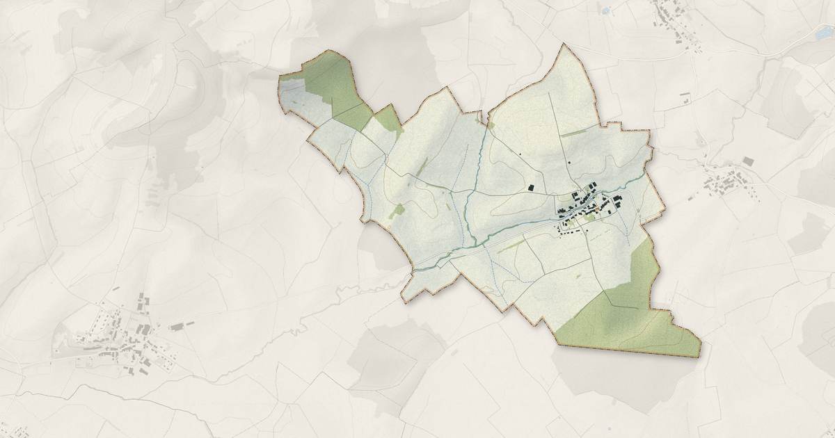 Portrait cartographique de Saint-Prancher : relief, eau, forêts, bâti et voies, calculés à partir des données de l'IGN