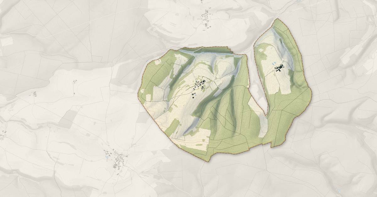 Portrait cartographique de Seraumont : relief, eau, forêts, bâti et voies, calculés à partir des données de l'IGN