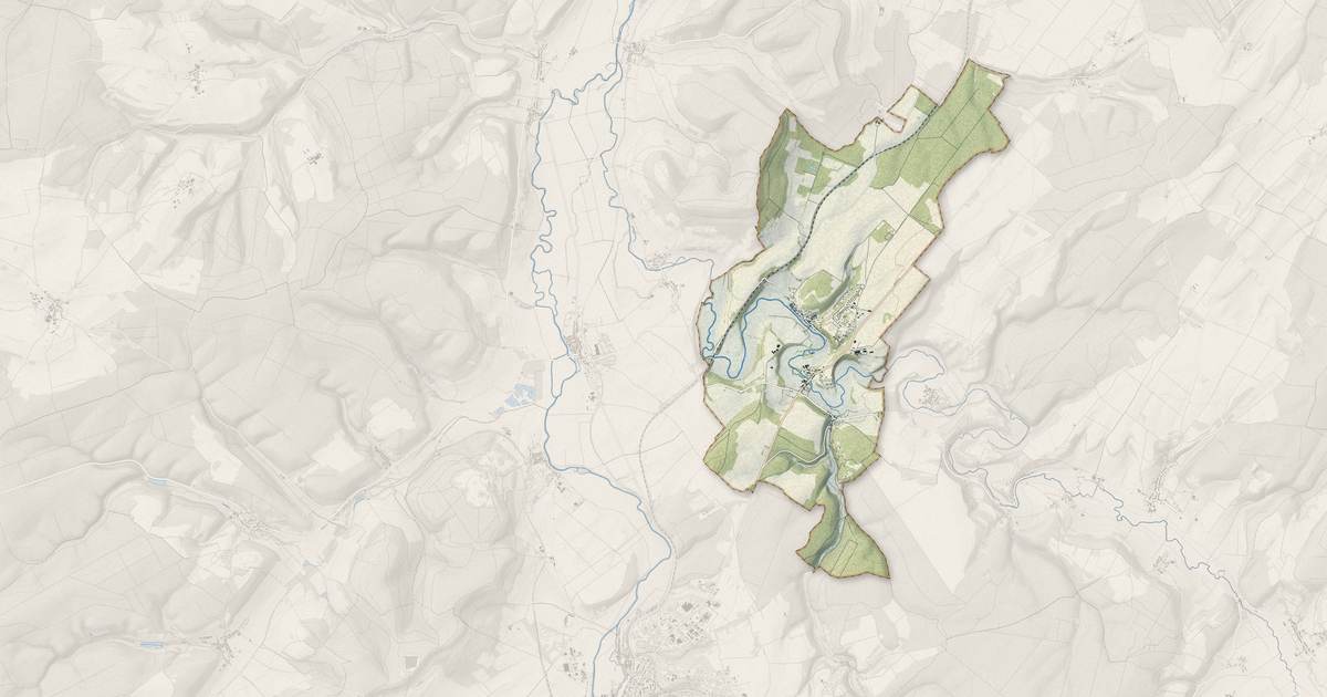 Portrait cartographique de Soulosse-sous-Saint-Élophe : relief, eau, forêts, bâti et voies, calculés à partir des données de l'IGN