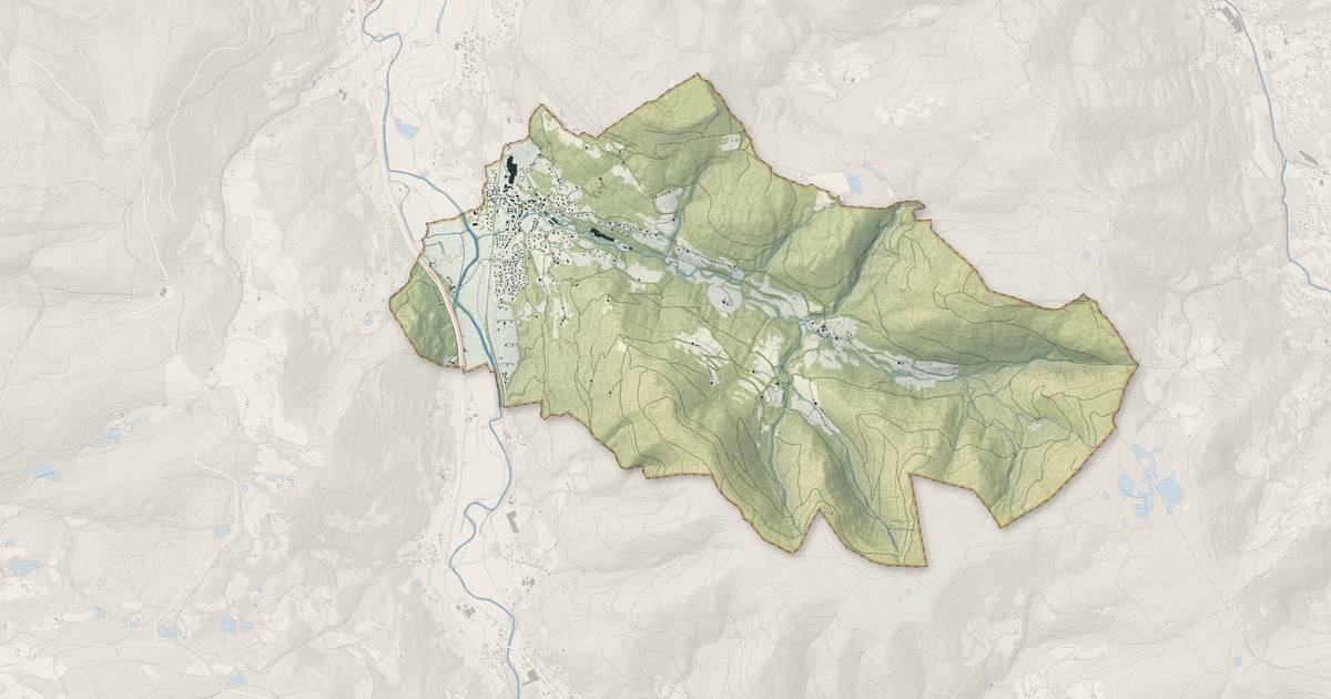 Portrait cartographique de Vecoux : relief, eau, forêts, bâti et voies, calculés à partir des données de l'IGN