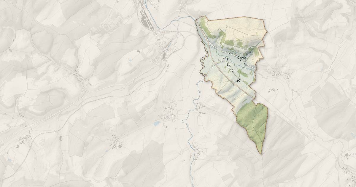 Portrait cartographique de Velotte-et-Tatignécourt : relief, eau, forêts, bâti et voies, calculés à partir des données de l'IGN