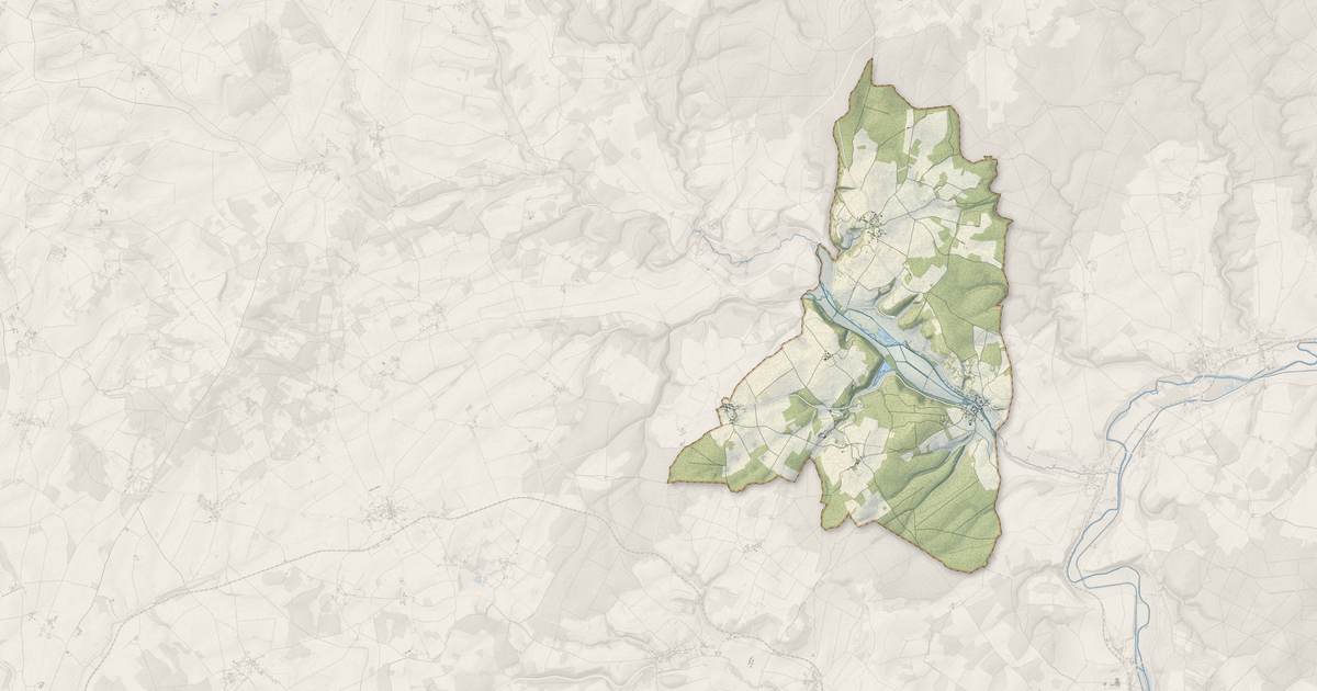 Portrait cartographique de Andryes : relief, eau, forêts, bâti et voies, calculés à partir des données de l'IGN