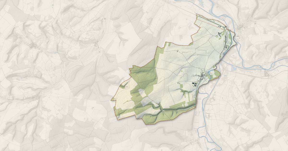 Portrait cartographique de Bazarnes : relief, eau, forêts, bâti et voies, calculés à partir des données de l'IGN