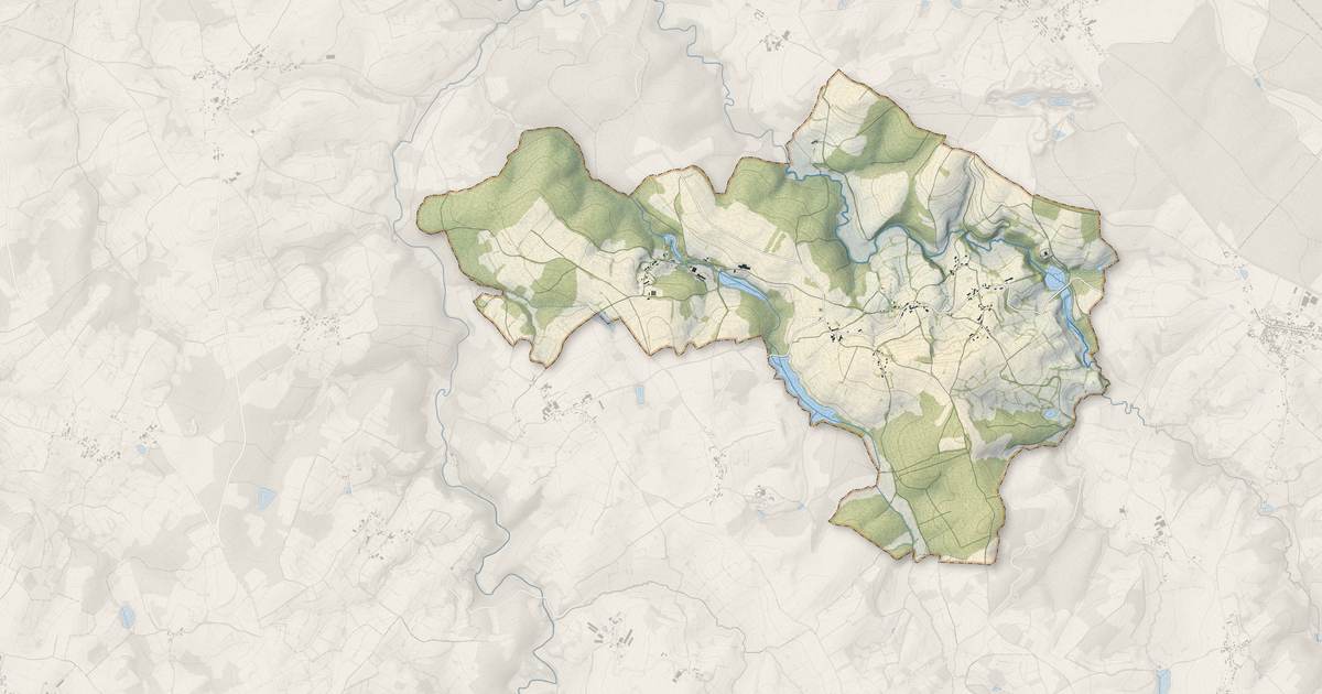 Portrait cartographique de Bussières : relief, eau, forêts, bâti et voies, calculés à partir des données de l'IGN