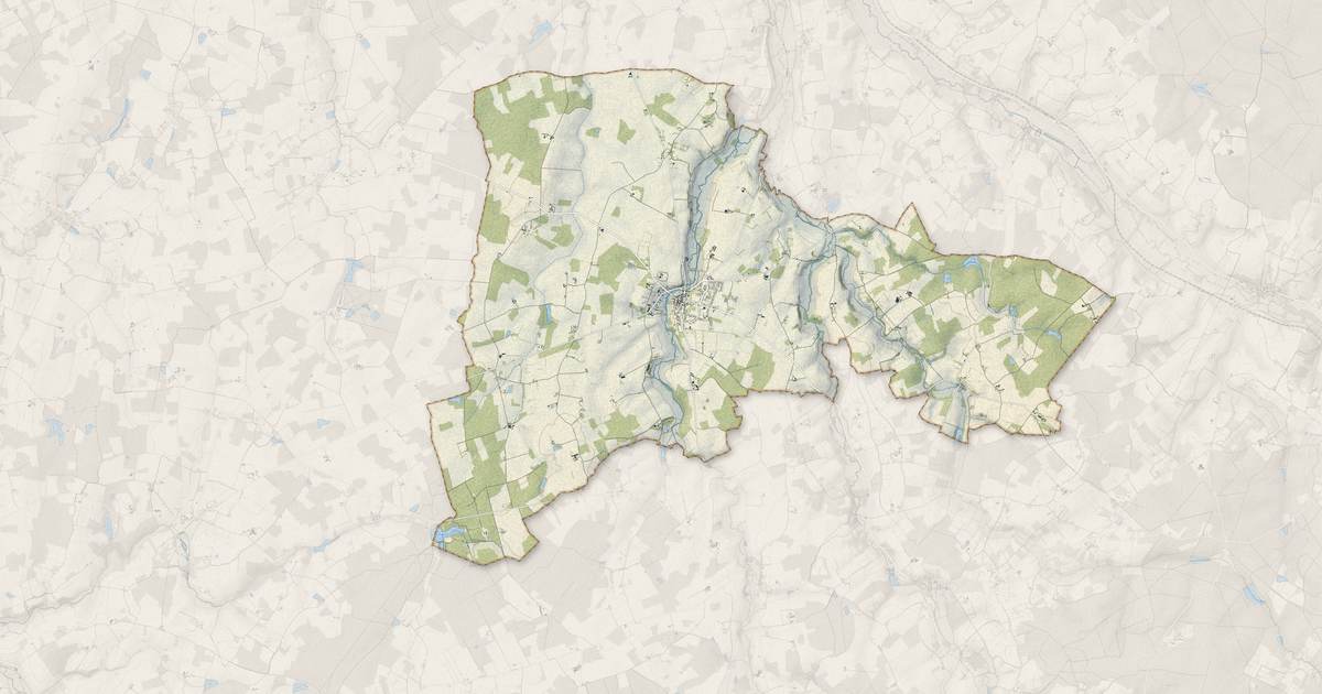 Portrait cartographique de Champignelles : relief, eau, forêts, bâti et voies, calculés à partir des données de l'IGN