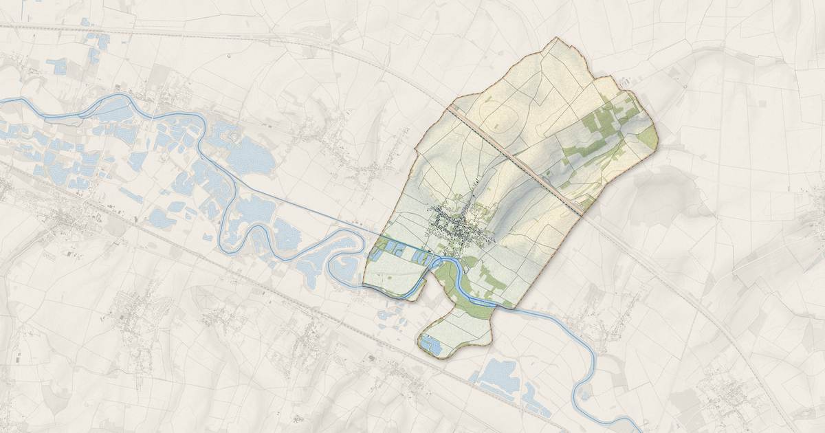 Portrait cartographique de Courlon-sur-Yonne : relief, eau, forêts, bâti et voies, calculés à partir des données de l'IGN