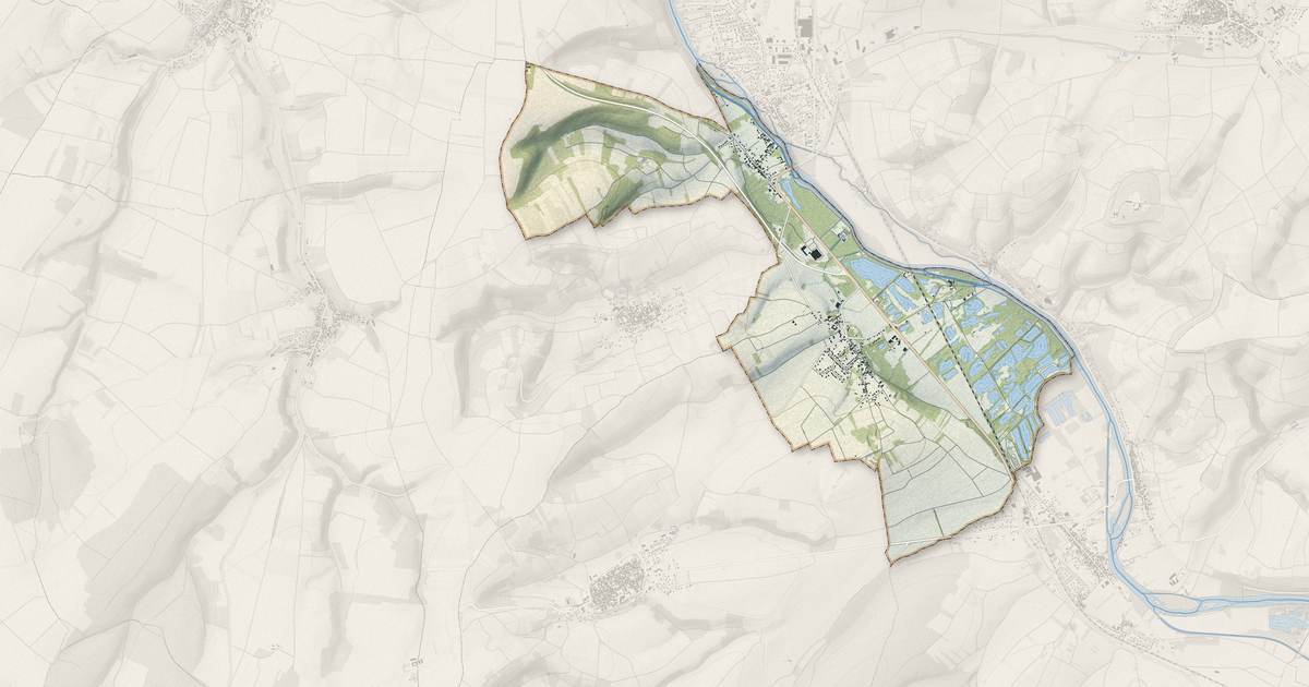 Portrait cartographique de Escolives-Sainte-Camille : relief, eau, forêts, bâti et voies, calculés à partir des données de l'IGN