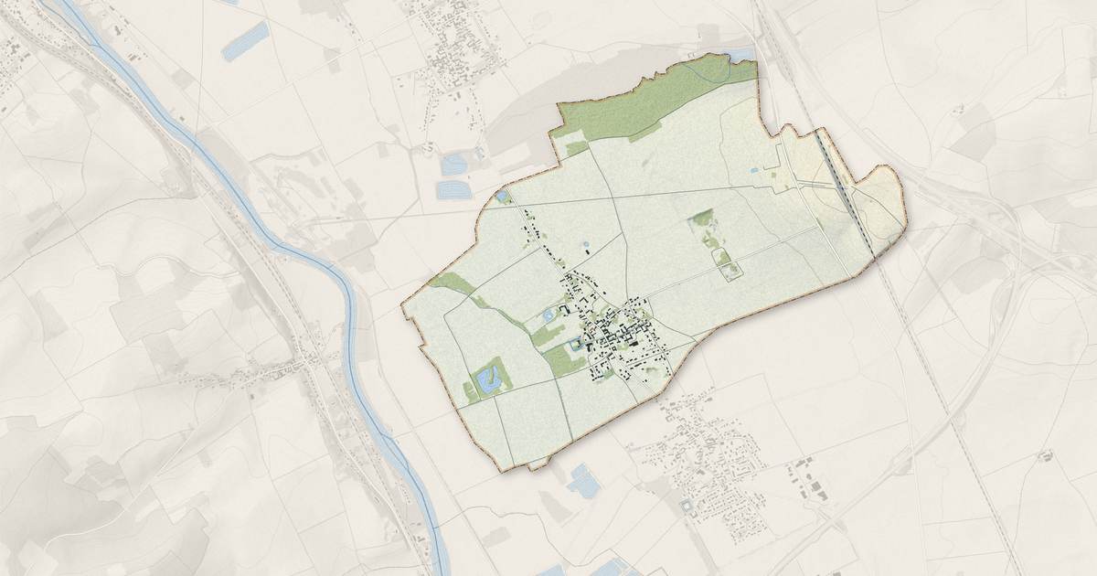 Portrait cartographique de Évry : relief, eau, forêts, bâti et voies, calculés à partir des données de l'IGN