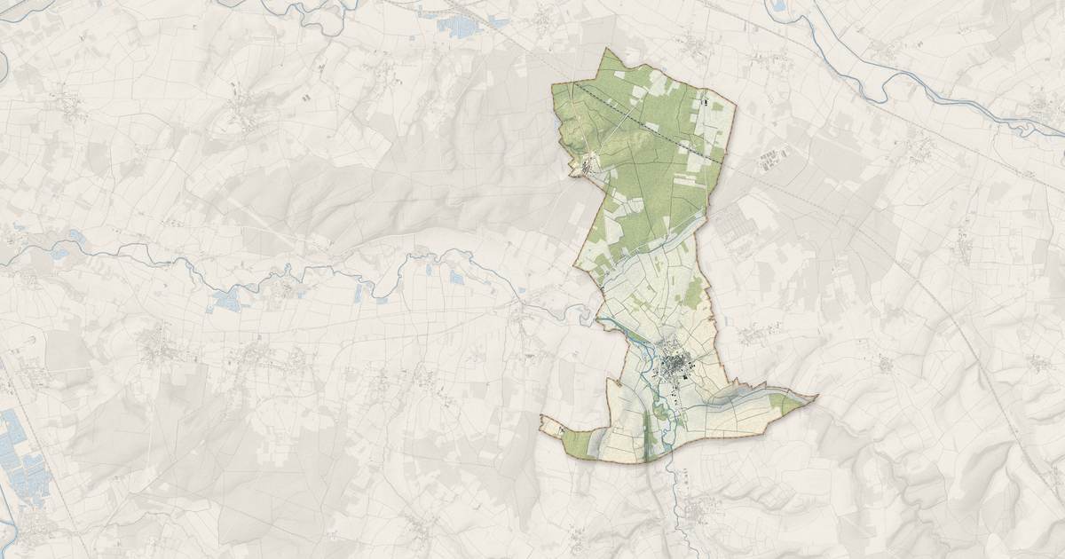 Portrait cartographique de Ligny-le-Châtel : relief, eau, forêts, bâti et voies, calculés à partir des données de l'IGN
