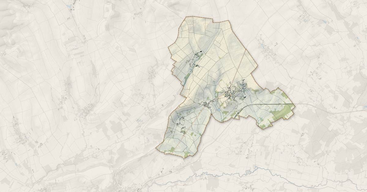 Portrait cartographique de Neuvy-Sautour : relief, eau, forêts, bâti et voies, calculés à partir des données de l'IGN