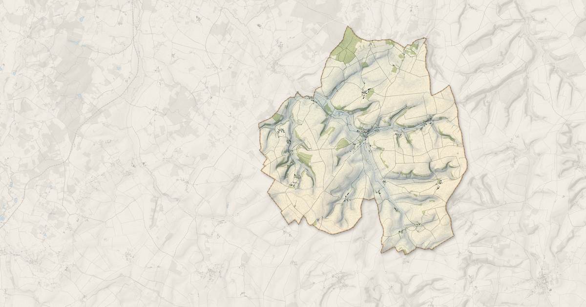 Portrait cartographique de Ouanne : relief, eau, forêts, bâti et voies, calculés à partir des données de l'IGN