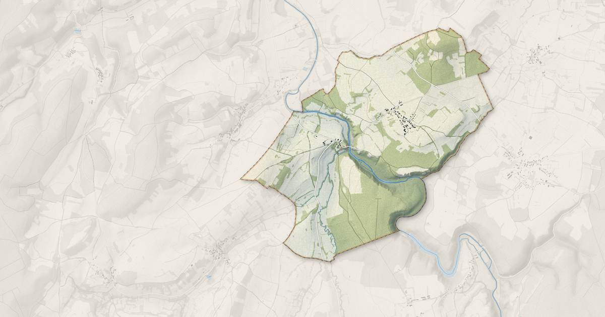 Portrait cartographique de Pierre-Perthuis : relief, eau, forêts, bâti et voies, calculés à partir des données de l'IGN