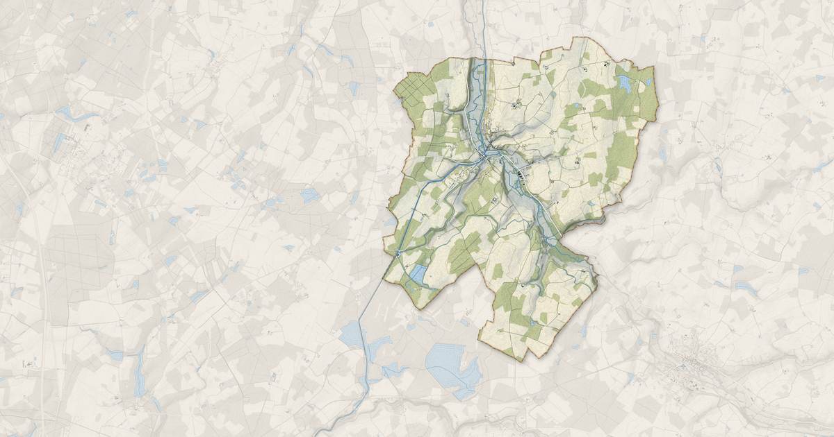 Portrait cartographique de Rogny-les-Sept-Écluses : relief, eau, forêts, bâti et voies, calculés à partir des données de l'IGN