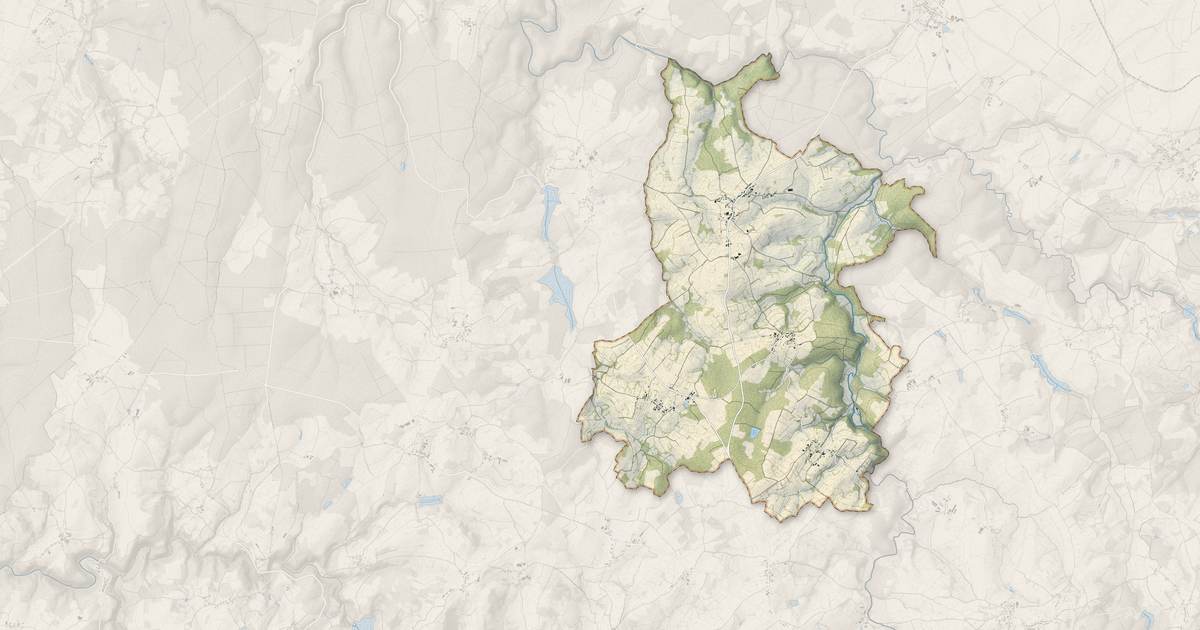 Portrait cartographique de Saint-Brancher : relief, eau, forêts, bâti et voies, calculés à partir des données de l'IGN