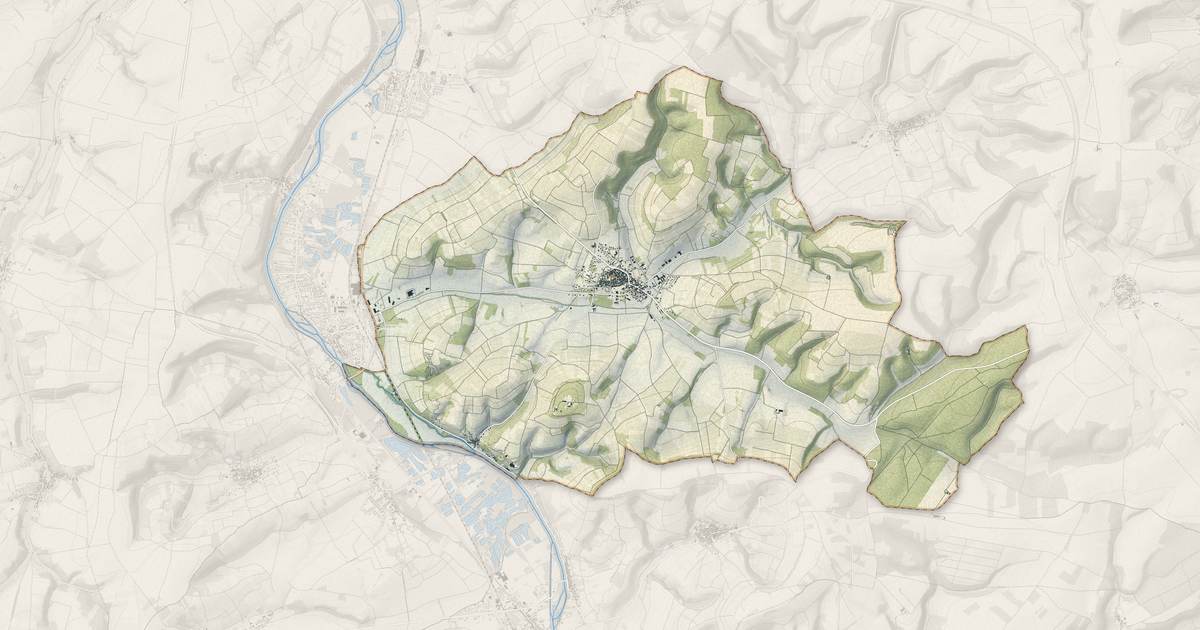 Portrait cartographique de Saint-Bris-le-Vineux : relief, eau, forêts, bâti et voies, calculés à partir des données de l'IGN