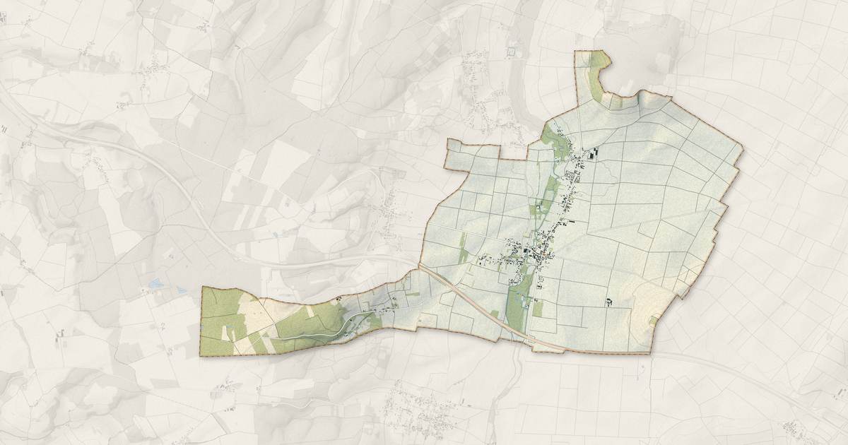 Portrait cartographique de Senan : relief, eau, forêts, bâti et voies, calculés à partir des données de l'IGN