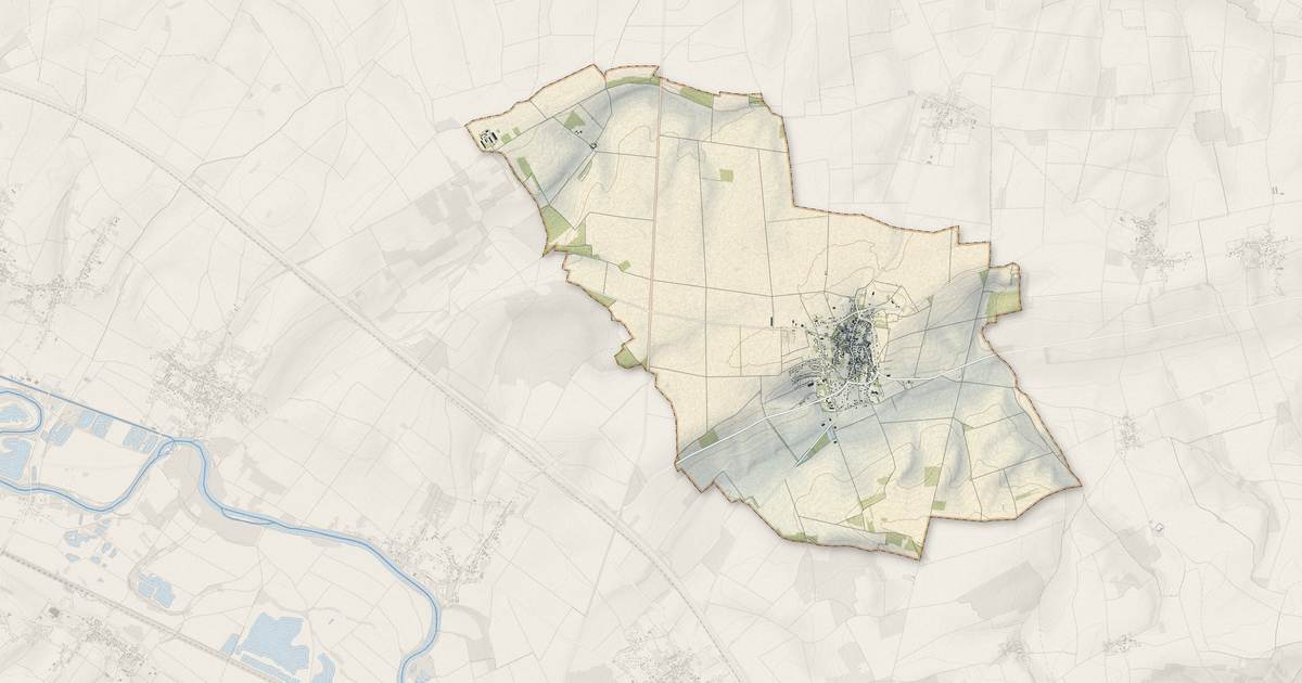 Portrait cartographique de Sergines : relief, eau, forêts, bâti et voies, calculés à partir des données de l'IGN