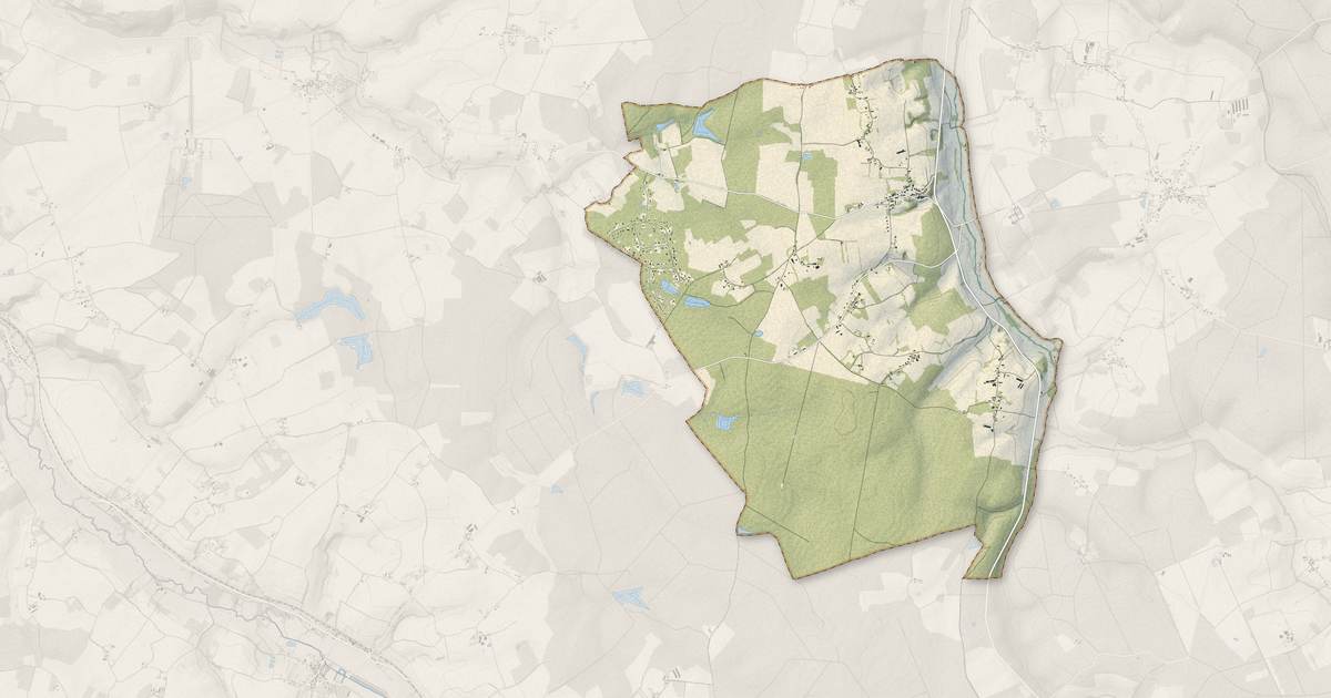 Portrait cartographique de Sommecaise : relief, eau, forêts, bâti et voies, calculés à partir des données de l'IGN