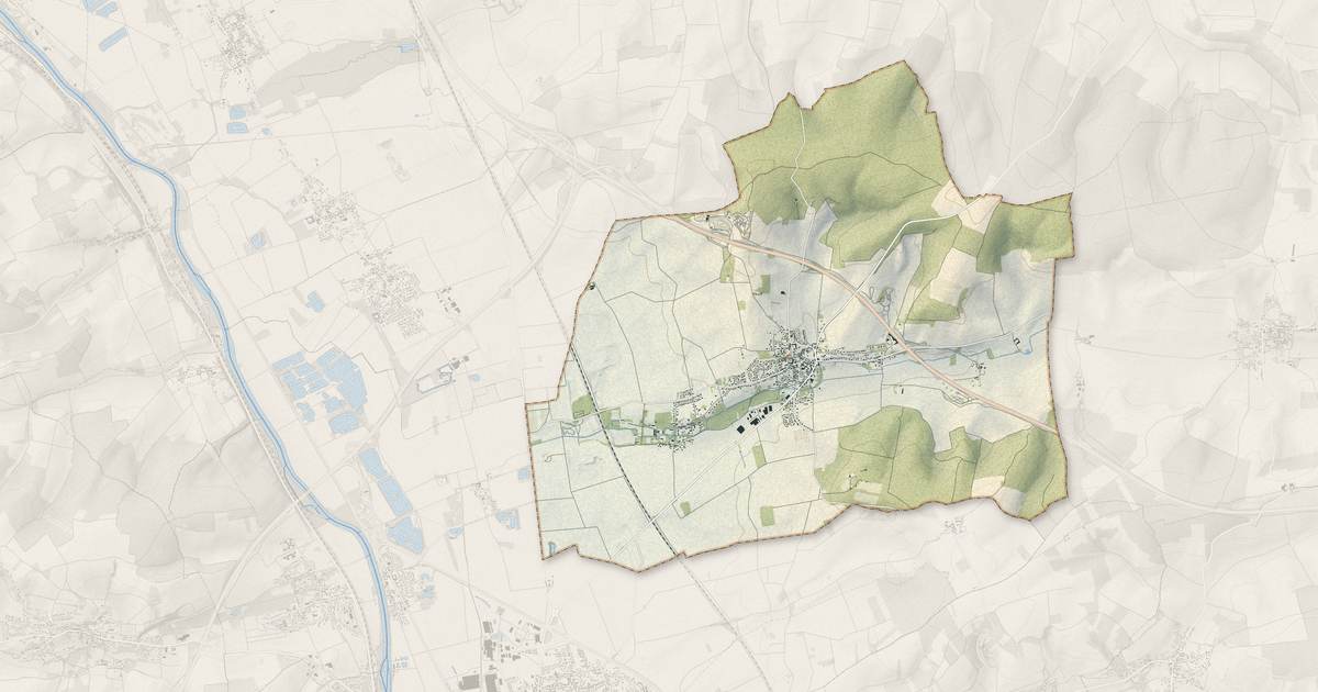 Portrait cartographique de Soucy : relief, eau, forêts, bâti et voies, calculés à partir des données de l'IGN