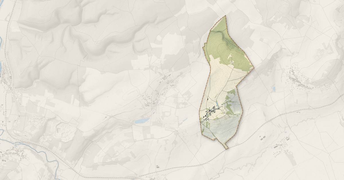 Portrait cartographique de Tharot : relief, eau, forêts, bâti et voies, calculés à partir des données de l'IGN