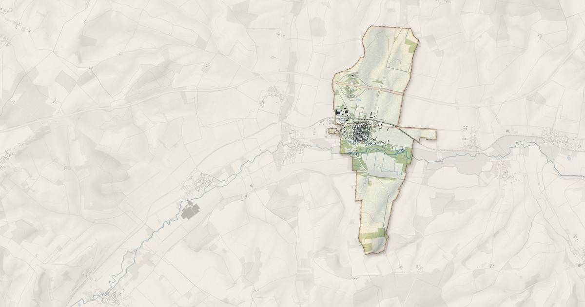 Portrait cartographique de Villeneuve-l'Archevêque : relief, eau, forêts, bâti et voies, calculés à partir des données de l'IGN