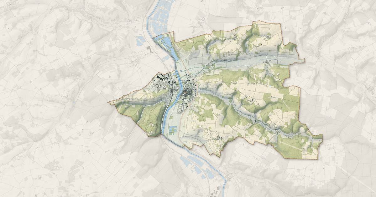 Portrait cartographique de Villeneuve-sur-Yonne : relief, eau, forêts, bâti et voies, calculés à partir des données de l'IGN
