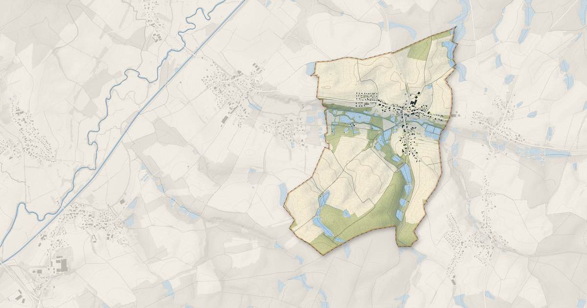 Portrait cartographique de Grosne : relief, eau, forêts, bâti et voies, calculés à partir des données de l'IGN