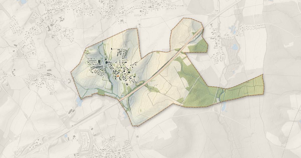 Portrait cartographique de Phaffans : relief, eau, forêts, bâti et voies, calculés à partir des données de l'IGN