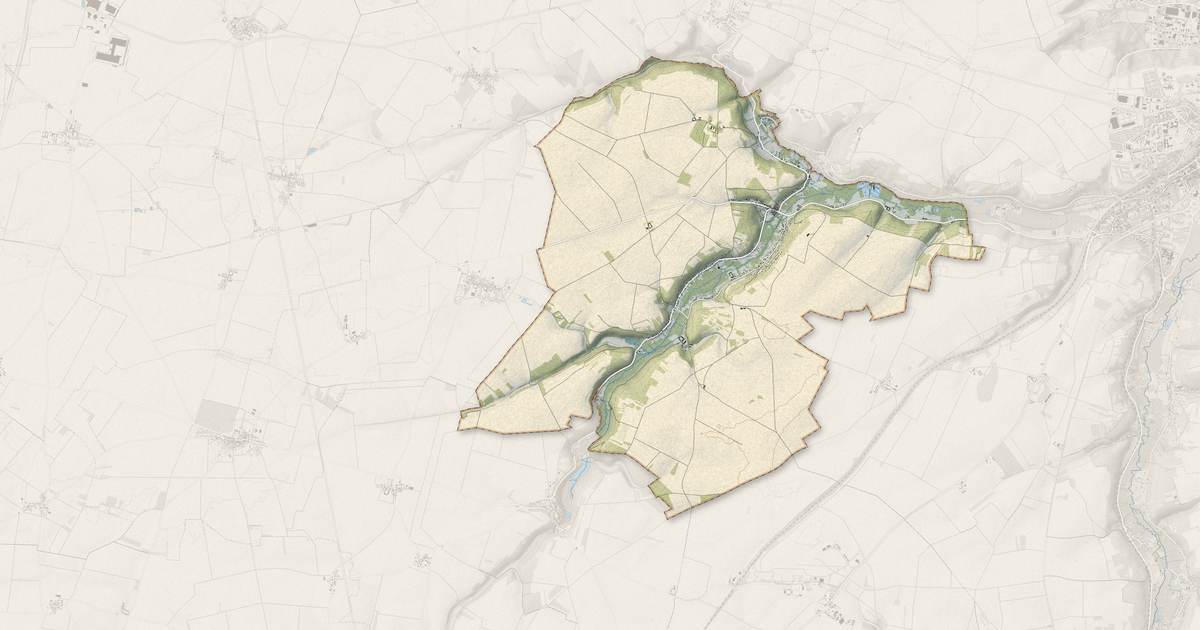 Portrait cartographique de Chalo-Saint-Mars : relief, eau, forêts, bâti et voies, calculés à partir des données de l'IGN