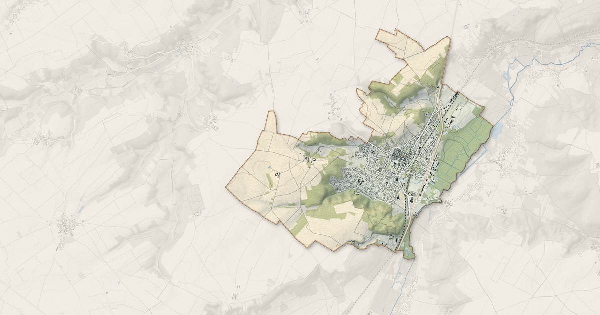 Portrait cartographique de Étréchy : relief, eau, forêts, bâti et voies, calculés à partir des données de l'IGN
