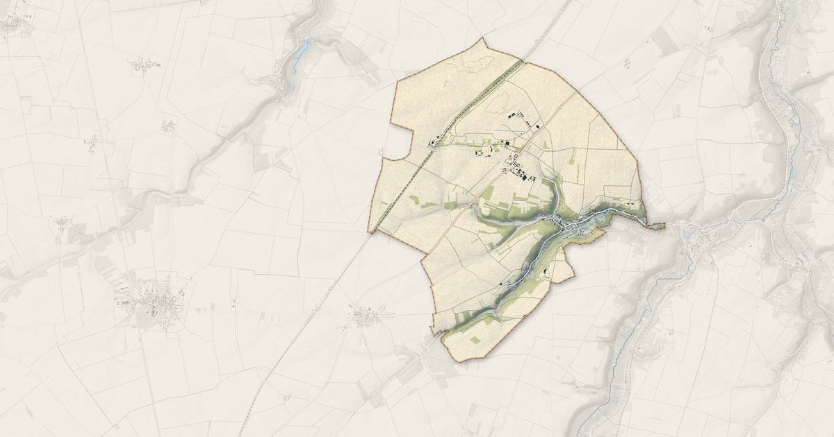 Portrait cartographique de Guillerval : relief, eau, forêts, bâti et voies, calculés à partir des données de l'IGN