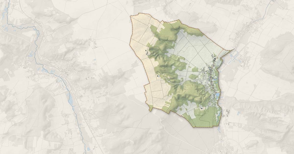 Portrait cartographique de Moigny-sur-École : relief, eau, forêts, bâti et voies, calculés à partir des données de l'IGN