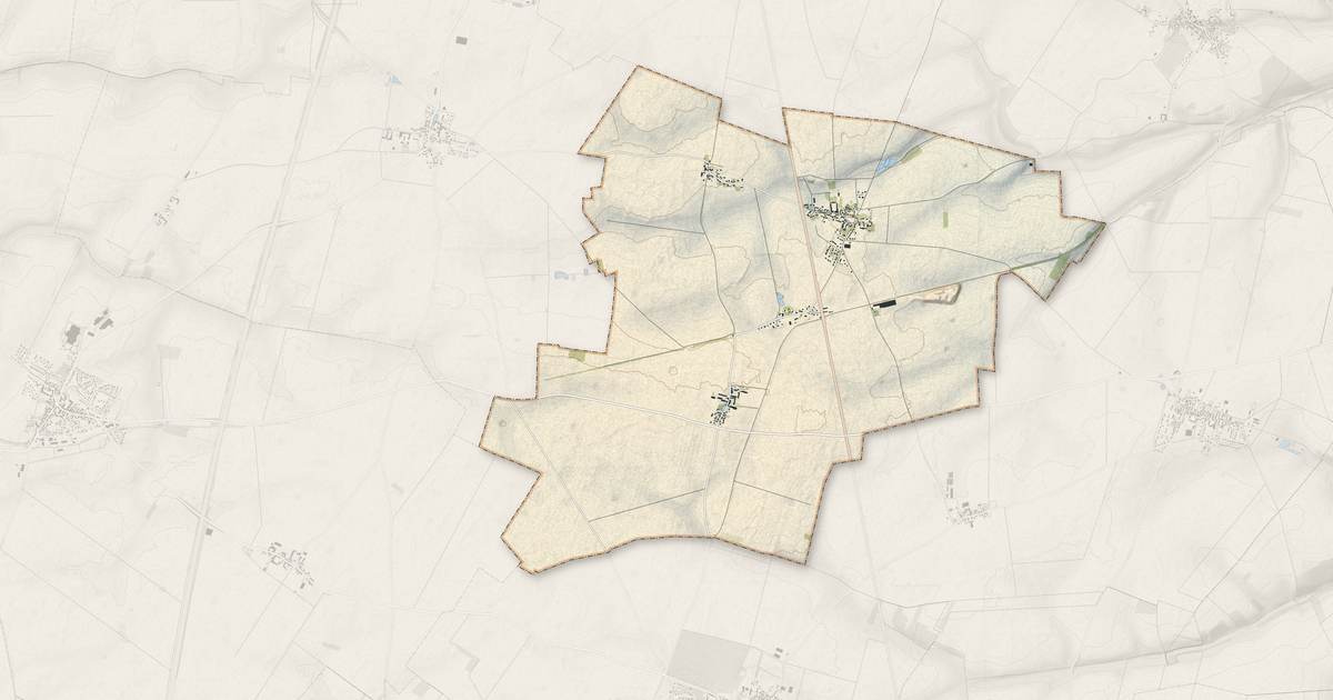 Portrait cartographique de Saint-Escobille : relief, eau, forêts, bâti et voies, calculés à partir des données de l'IGN