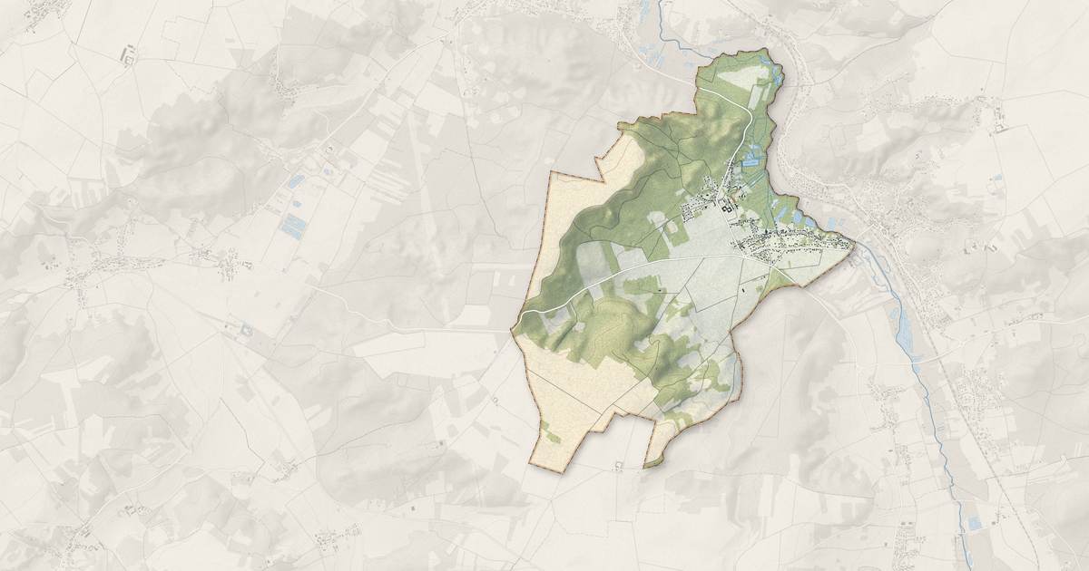 Portrait cartographique de Vayres-sur-Essonne : relief, eau, forêts, bâti et voies, calculés à partir des données de l'IGN