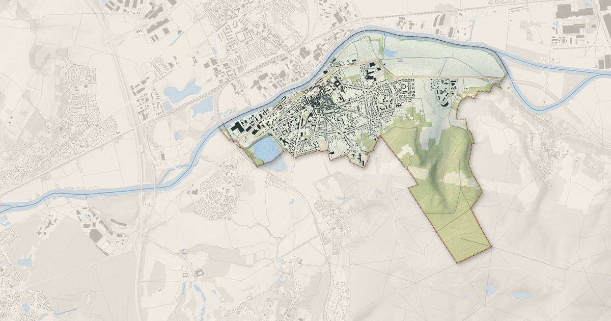 Portrait cartographique de Beaumont-sur-Oise : relief, eau, forêts, bâti et voies, calculés à partir des données de l'IGN