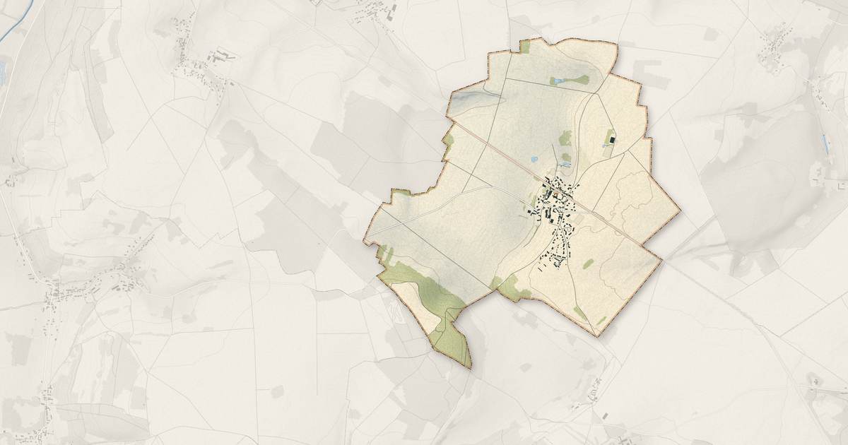 Portrait cartographique de La Chapelle-en-Vexin : relief, eau, forêts, bâti et voies, calculés à partir des données de l'IGN