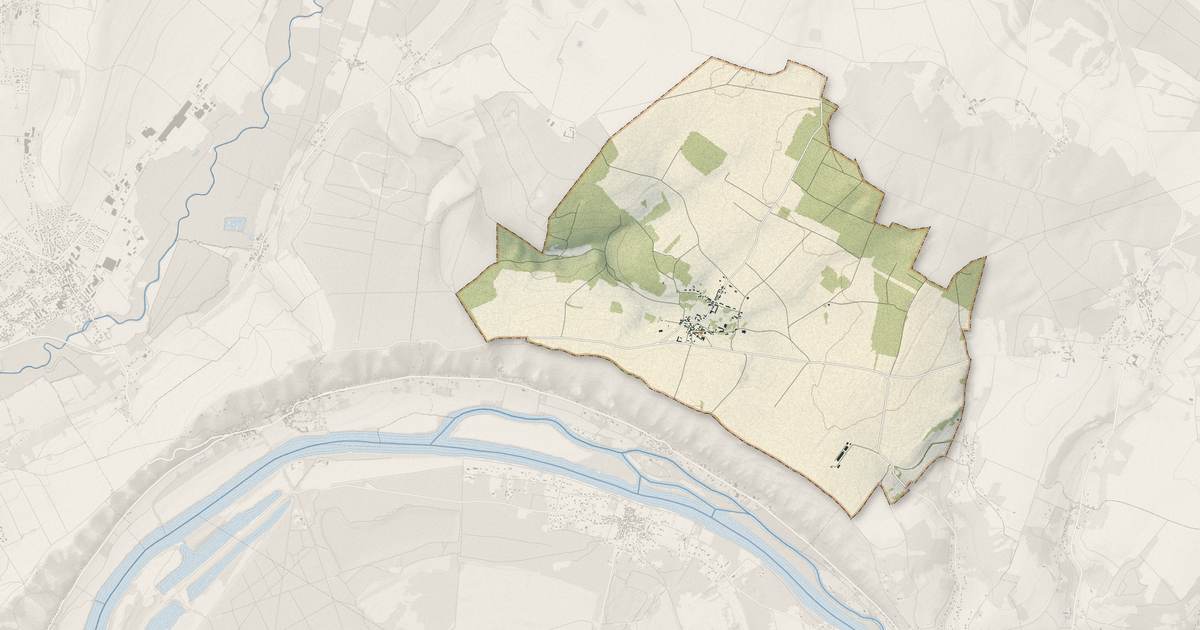 Portrait cartographique de Chérence : relief, eau, forêts, bâti et voies, calculés à partir des données de l'IGN