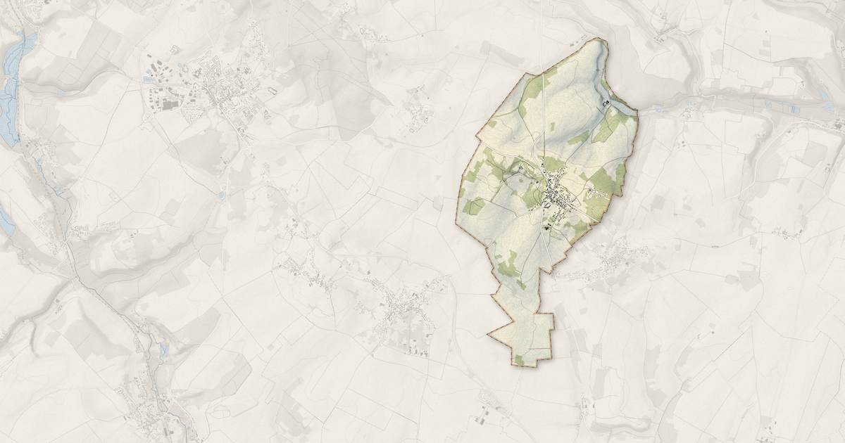 Portrait cartographique de Grisy-les-Plâtres : relief, eau, forêts, bâti et voies, calculés à partir des données de l'IGN