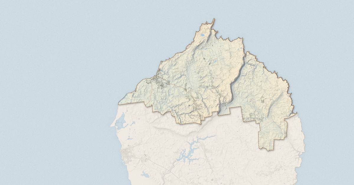 Portrait cartographique de Anse-Bertrand : relief, eau, forêts, bâti et voies, calculés à partir des données de l'IGN
