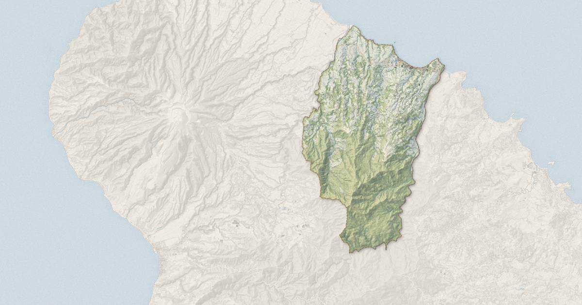 Portrait cartographique de Le Lorrain : relief, eau, forêts, bâti et voies, calculés à partir des données de l'IGN
