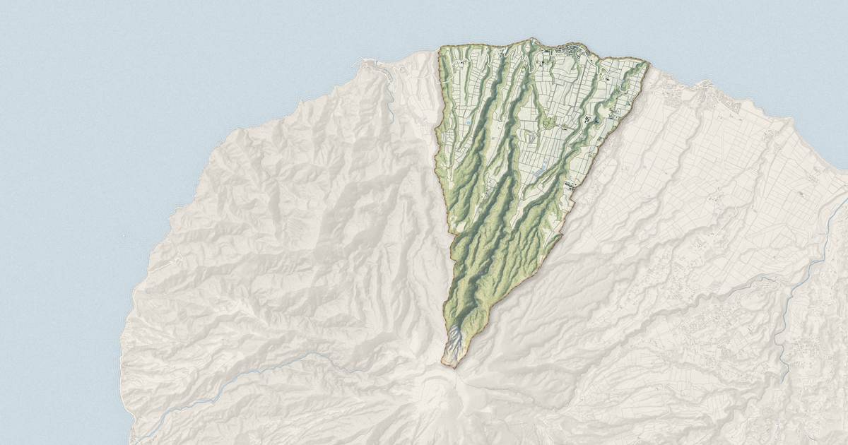 Portrait cartographique de Macouba : relief, eau, forêts, bâti et voies, calculés à partir des données de l'IGN