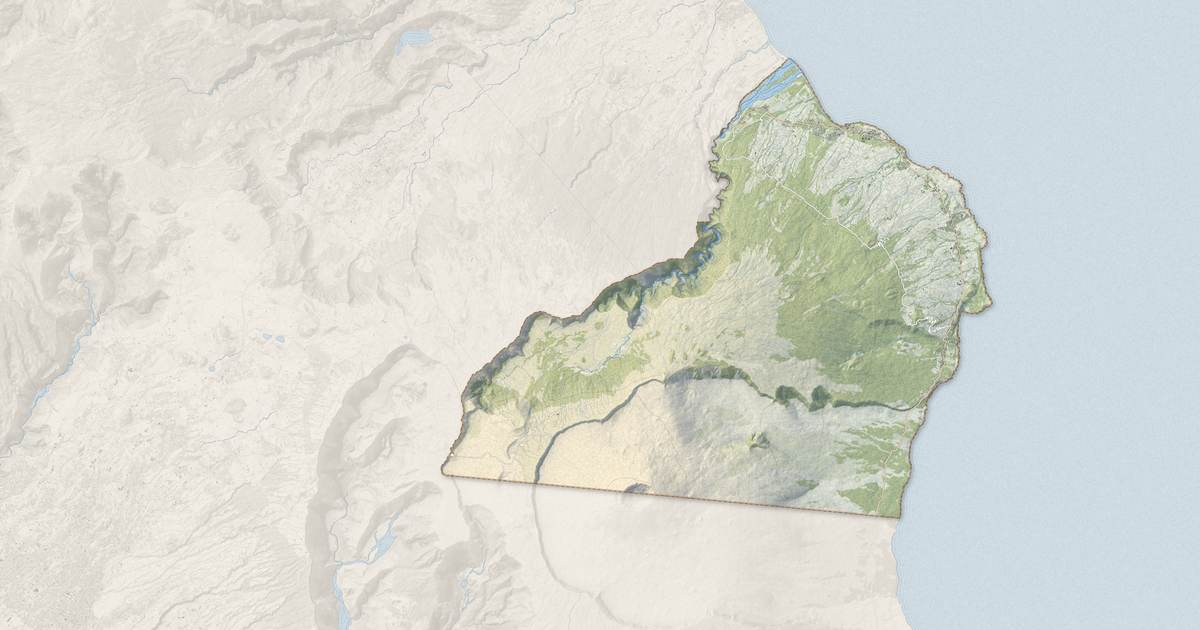 Portrait cartographique de Sainte-Rose : relief, eau, forêts, bâti et voies, calculés à partir des données de l'IGN