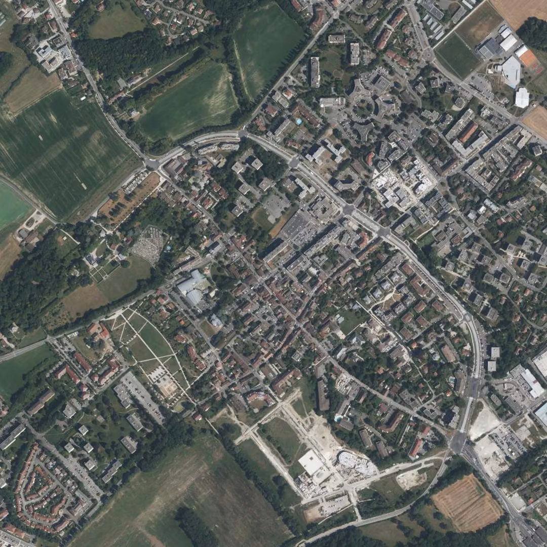 Ferney-Voltaire aujourd'hui, le centre vu du ciel