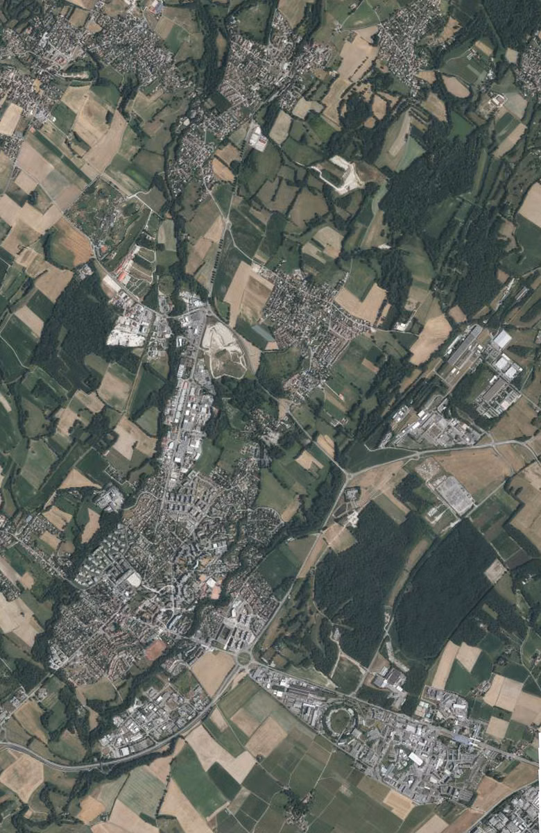 Saint-Genis-Pouilly aujourd'hui, le territoire vu du ciel