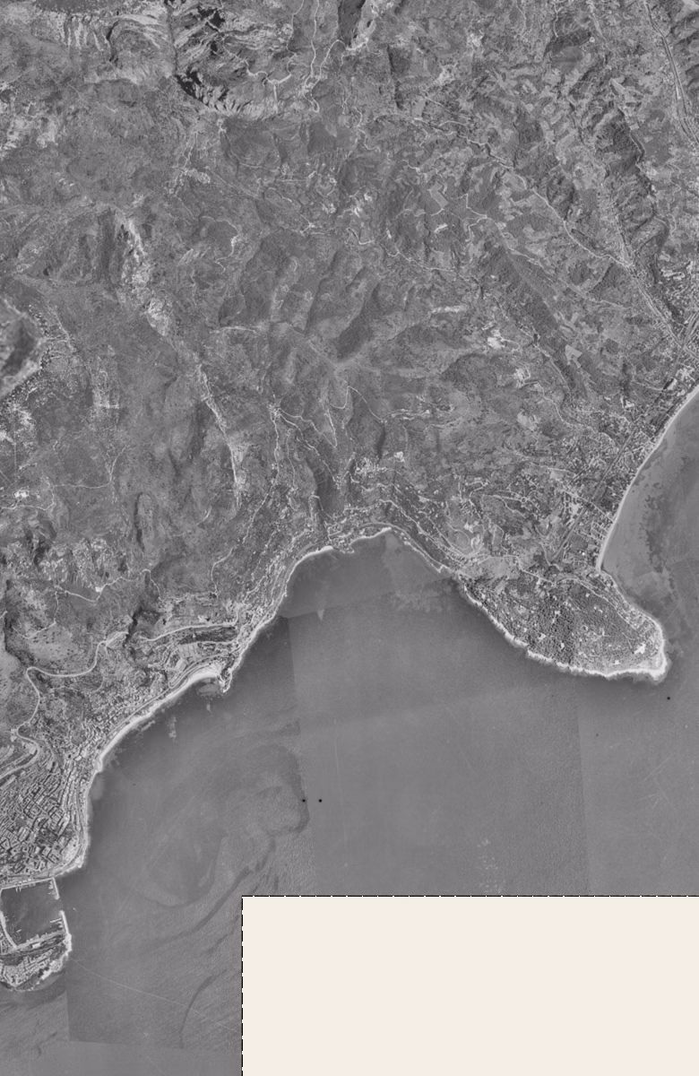 Roquebrune-Cap-Martin en 1955, le territoire vu du ciel, au même cadrage