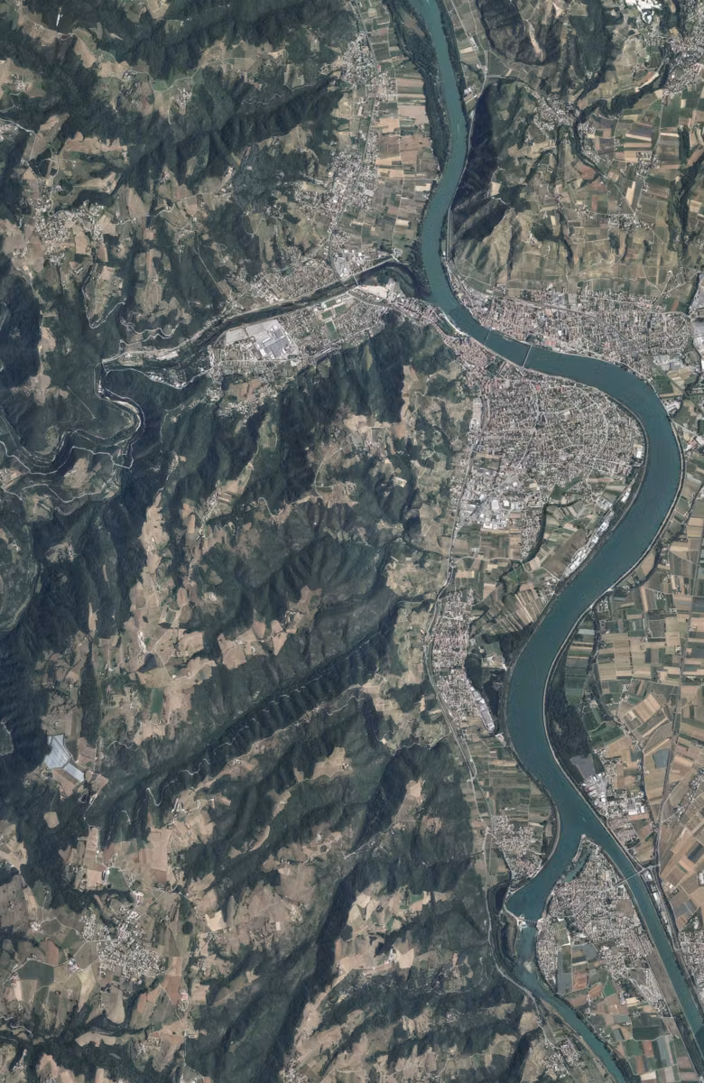 Tournon-sur-Rhône aujourd'hui, le territoire vu du ciel